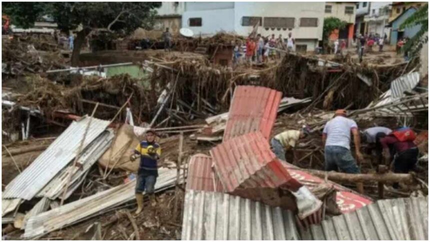 Decretan “zona de tragedia” y tres días de duelo por deslave en Las Tejerías