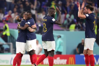 Francia se convirtió en el primer clasificado a la siguiente ronda del Mundial tras vencer a Dinamarca