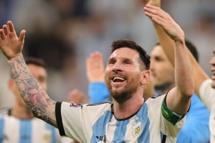 Messi abrió la puerta para la victoria ante México y Argentina sigue vivo en Qatar