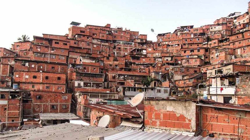 Lo mataron en plena calle mientras conversaba con sus vecinos en Petare