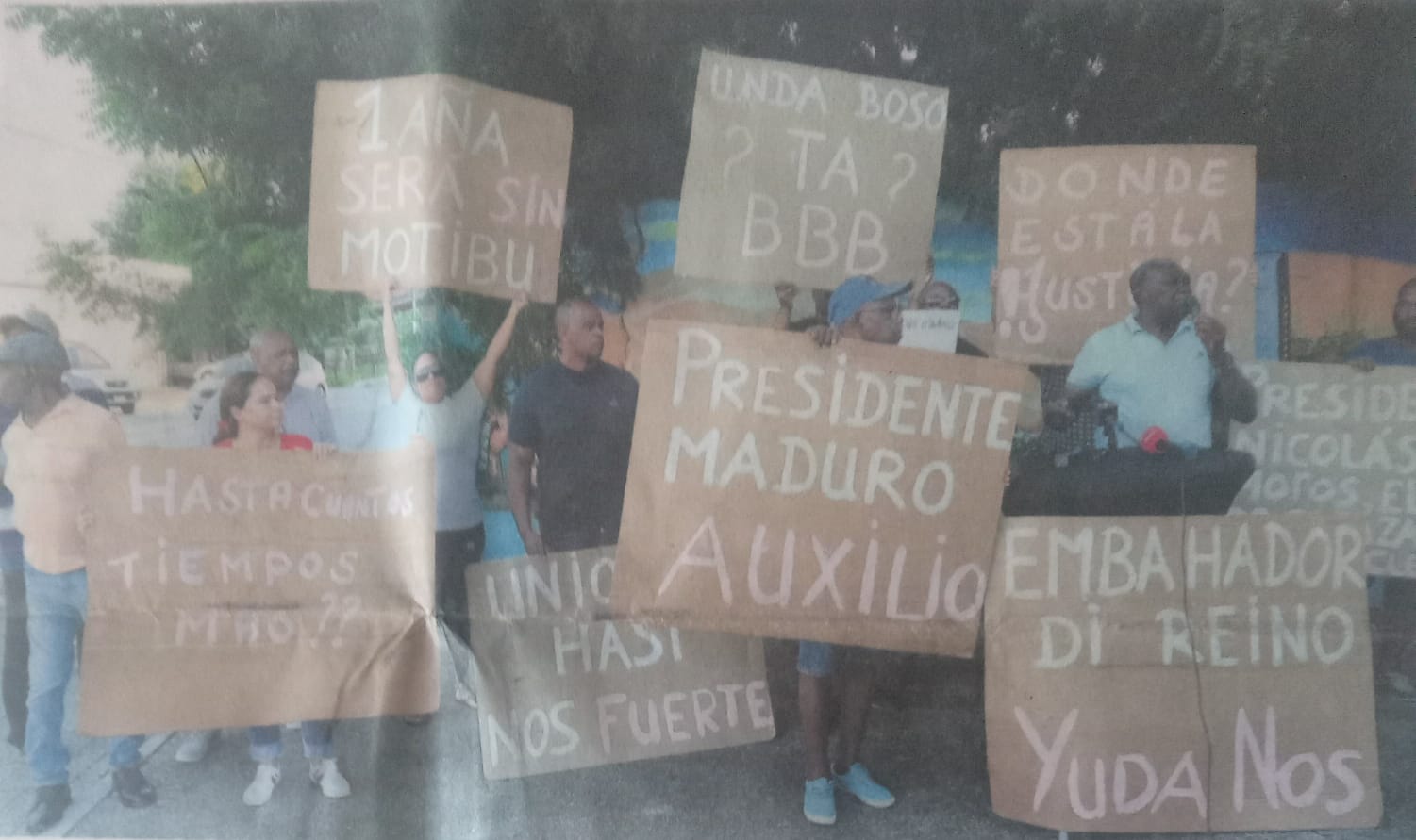 Vinieron de Curazao: Buscaban personal petrolero y terminaron presos por tener más de 100 pasaportes