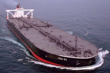 Chevron enviará dos tanqueros a buscar petróleo venezolano con el permiso de EEUU