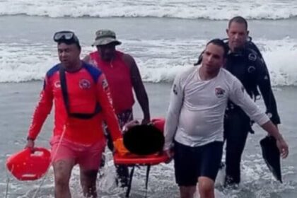 TRAGEDIA EN VARGAS | Niño de 11 años murió ahogado en playa del club Mamo