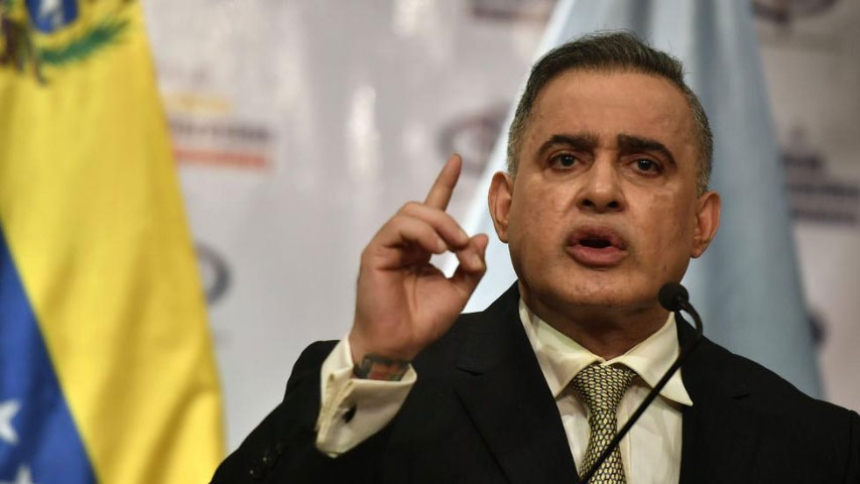 Saab anuncia investigación contra venezolano en EEUU "por incitar al odio y la discriminación" de connacionales usando las redes sociales