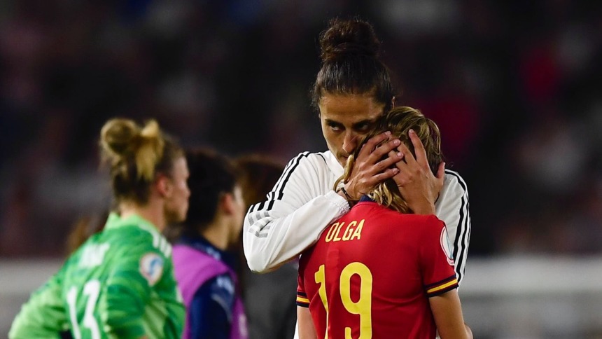 Título de España en el Mundial femenino se enluta tras la muerte del padre de una de las jugadoras durante la final