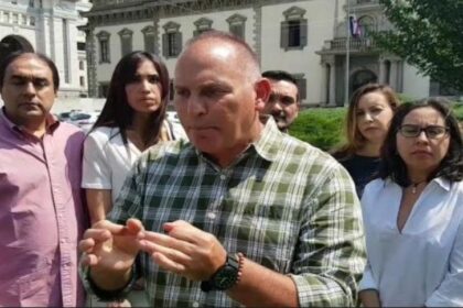 Exalcalde chavista de Maracaibo insiste en que Requesens y Carreño deben volver a la cárcel si EEUU reimpone las sanciones