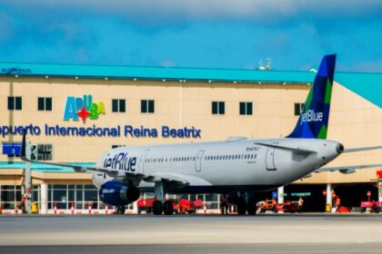 Aruba extendió por dos meses más la prohibición de vuelos comerciales desde Venezuela