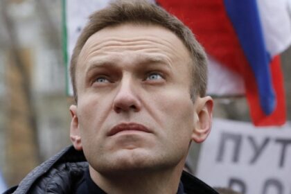 del presidente ruso, Vladimir Putin, accedió este sábado a entregar el cuerpo de Alexéi Navalni a su madre.