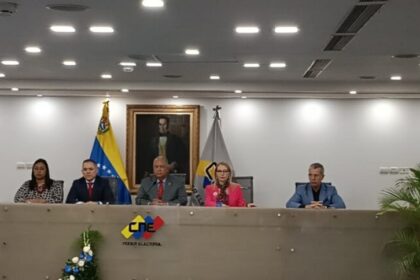 El presidente del CNE, Elvis Amoroso, anunció que el domingo 28 de julio se realizarán las próximas elecciones presidenciales en Venezuela.  