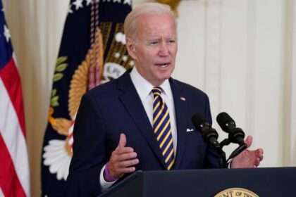 El presidente de los Estados Unidos, Joe Biden, propuso este lunes 8 de abril nuevas medidas para perdonar deuda estudiantil.