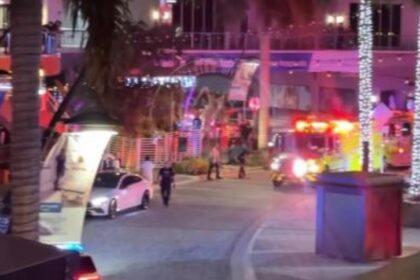 EN FLORIDA: Tiroteo en club nocturno de centro comercial dejó al menos dos muertos y siete heridos