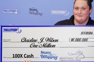 Christine Wilson es la mujer que ganó lotería de 1 millón de dólares dos veces en EEUU y en tan solo 10 semanas. La ciudadana de Attleborough