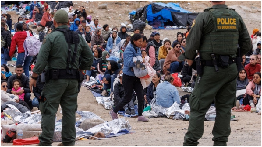 El presidente de los EEUU, Joe Biden, modificó este jueves, 9 de mayo, el sistema de asilo para migrantes, con el reducir los cruces ilegales