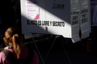 Al menos tres personas han muerto durante las elecciones federales que se realizan en México este domingo
